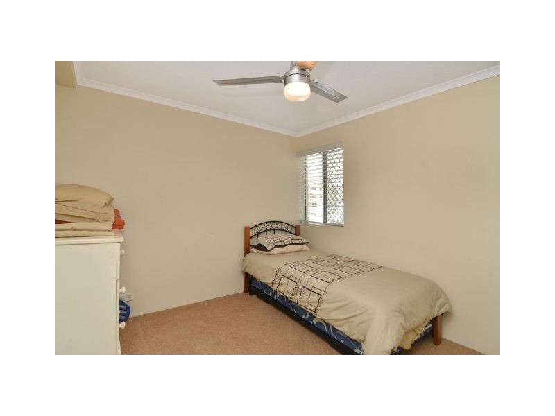 1/25 Federation Avenue, Broadbeach QLD 4218