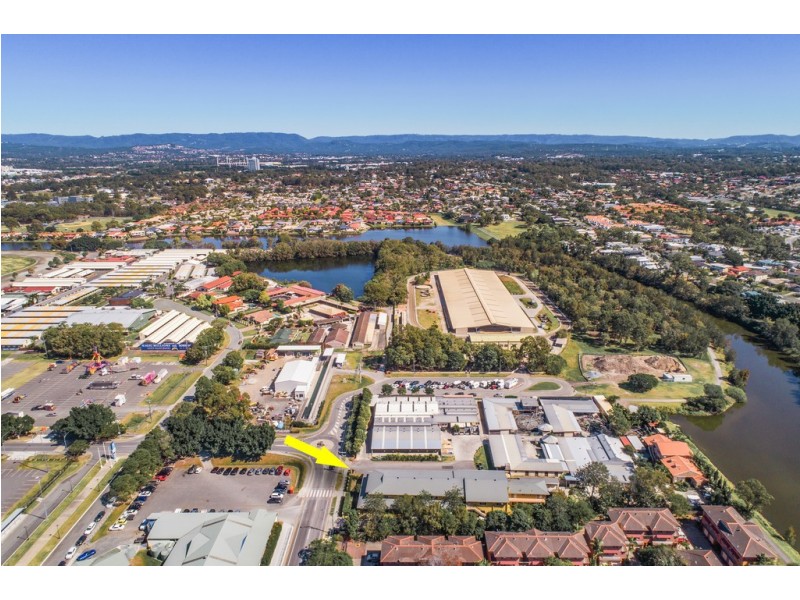 88 Racecourse Drive, Bundall QLD 4217