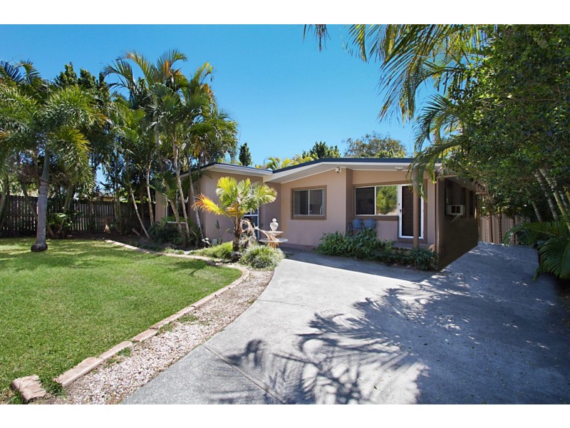 147 Musgrave Avenue, Labrador QLD 4215