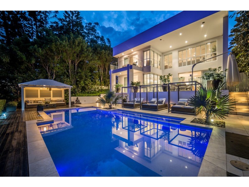 22 Waterview Crescent, Sorrento QLD 4217