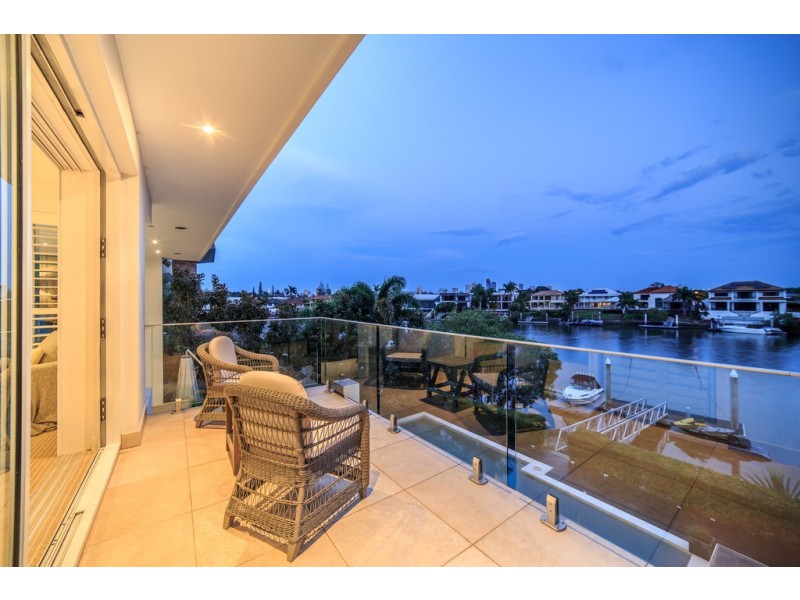 22 Waterview Crescent, Sorrento QLD 4217