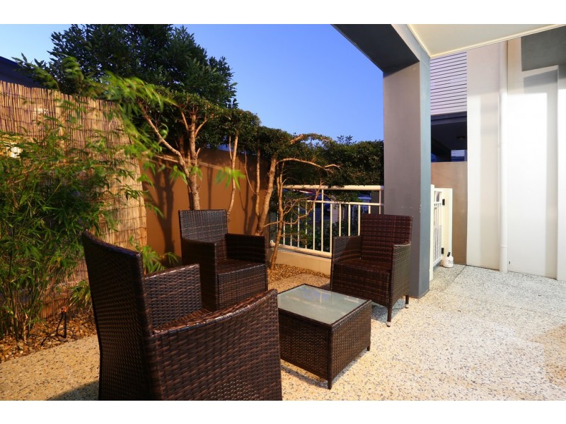 5/13 Mapleton Cct, Varsity Lakes QLD 4227