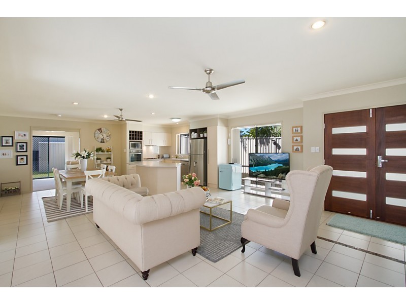 29 Stringybark Drive, Molendinar QLD 4214