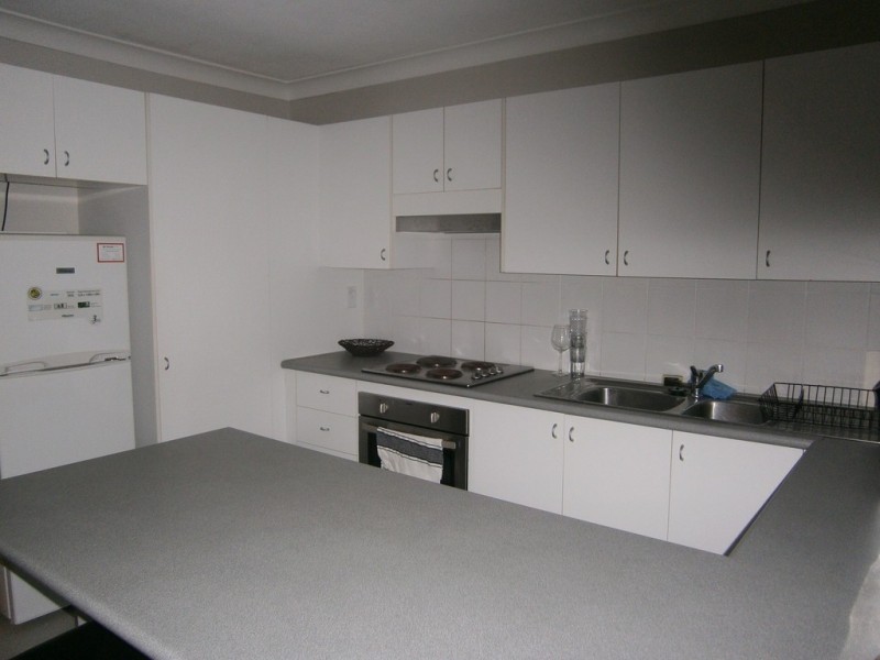 3/30 First Ave, Broadbeach QLD 4218