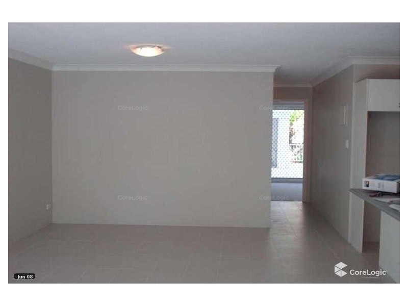 3/30 First Ave, Broadbeach QLD 4218