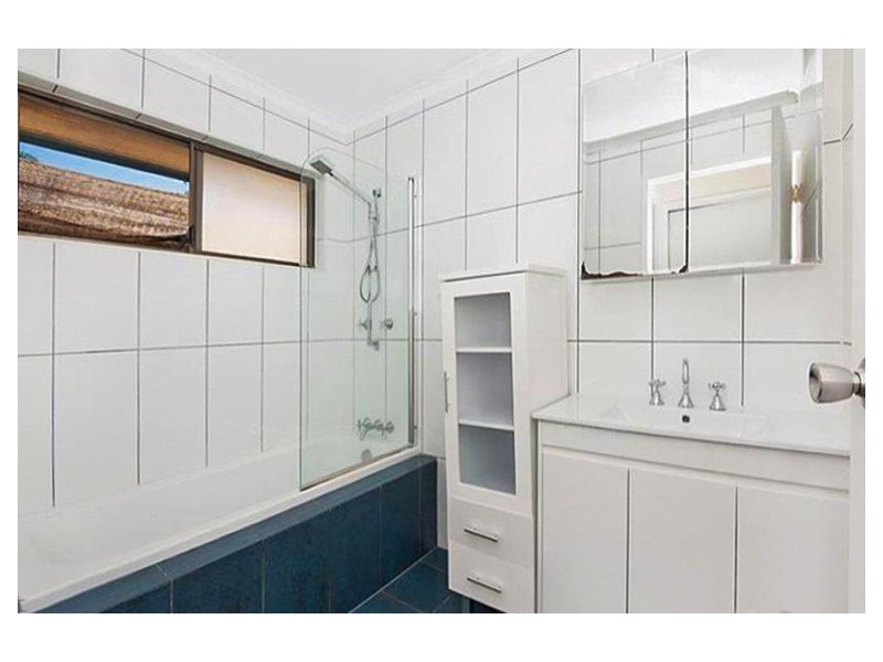 55 Cypress Drive, Broadbeach Waters QLD 4218