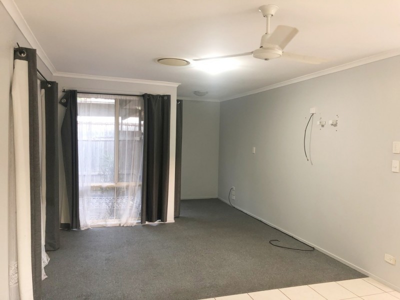 222 Mildura Drive, Helensvale QLD 4212