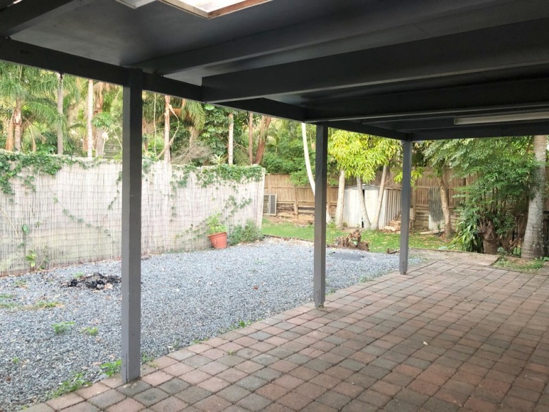 222 Mildura Drive, Helensvale QLD 4212