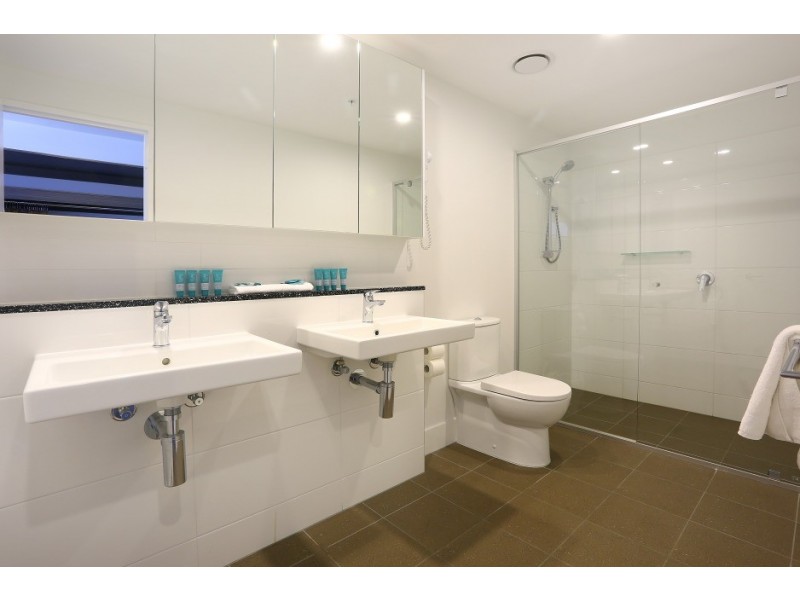 114 ‘Synergy’ 2729-2733 Gold Coast Highway, Broadbeach QLD 4218