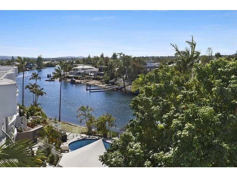 2306 ‘Freshwater Point’ 33 T E Peters Drive, Broadbeach Waters QLD 4218