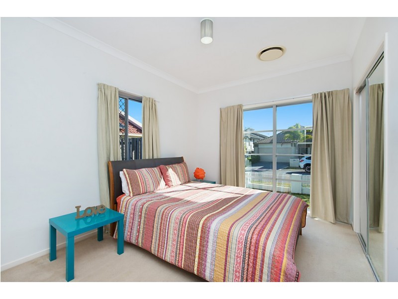 4 Saleya Drive, Varsity Lakes QLD 4227