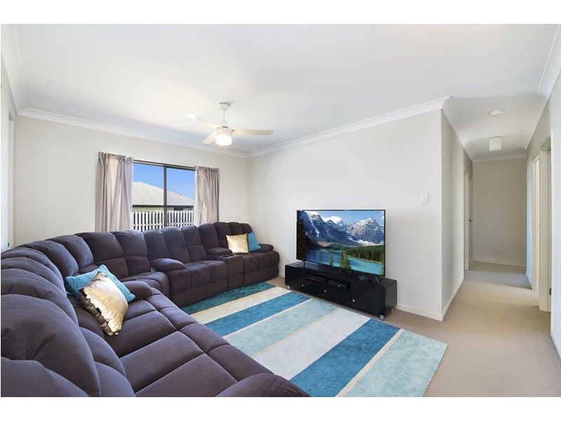 18 Summerlea Crescent, Ormeau QLD 4208