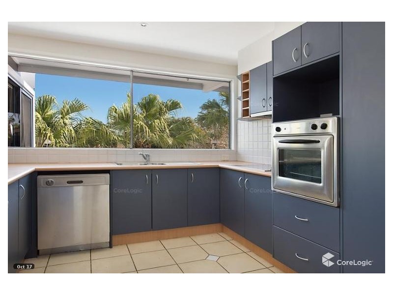 14 Monterey Court, Broadbeach Waters QLD 4218