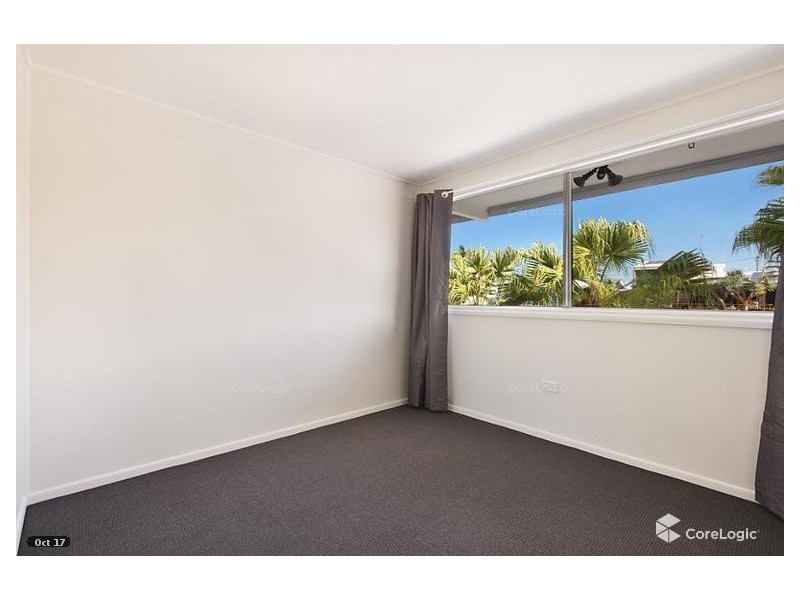 14 Monterey Court, Broadbeach Waters QLD 4218