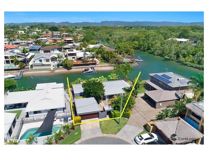 14 Monterey Court, Broadbeach Waters QLD 4218