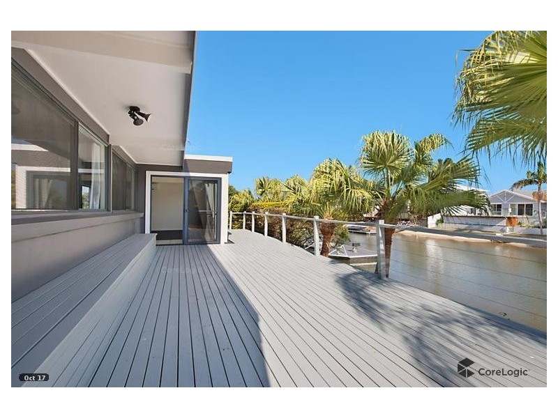 14 Monterey Court, Broadbeach Waters QLD 4218
