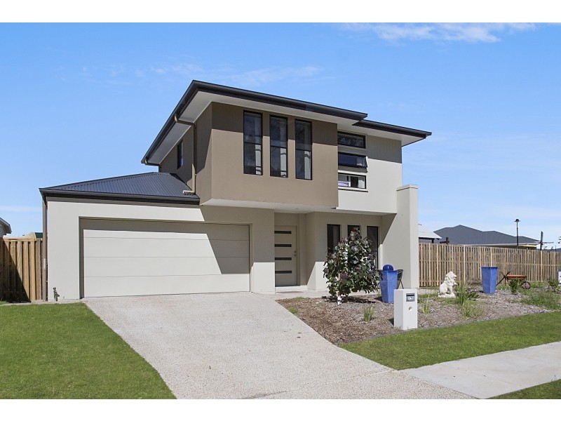 17 Lahey Cove, Coomera QLD 4209