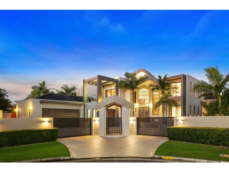 1 Rowes Court, Sorrento QLD 4217