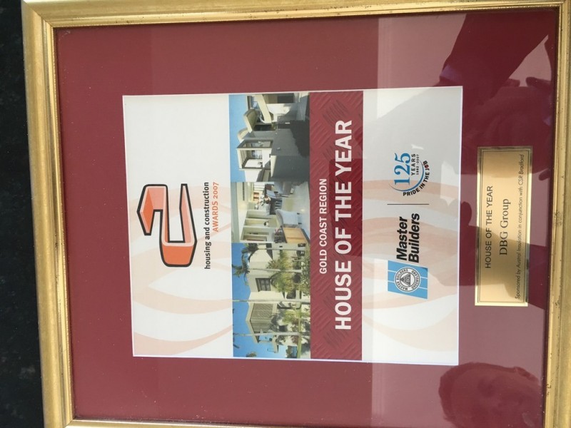 1 Rowes Court, Sorrento QLD 4217