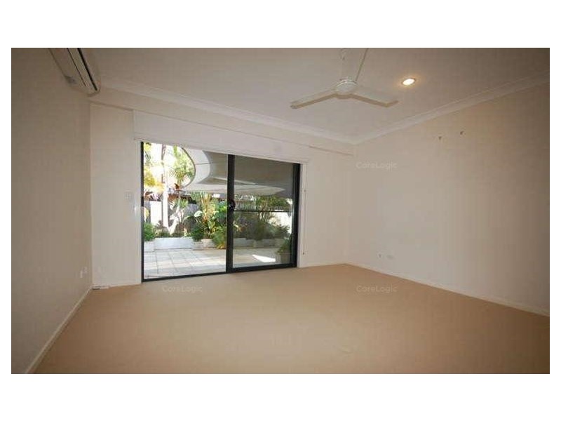 20 Lothian Avenue, Bundall QLD 4217