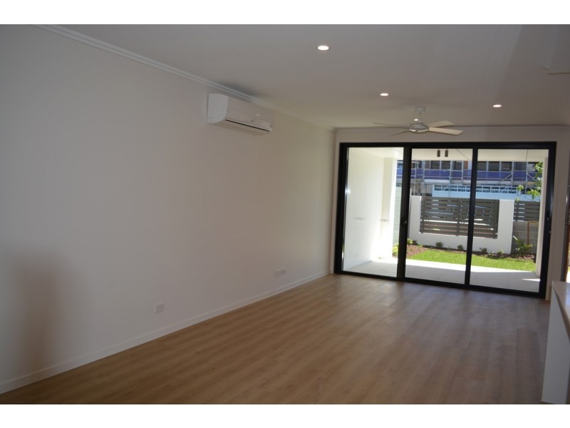 52 Evergreen View, Robina QLD 4226