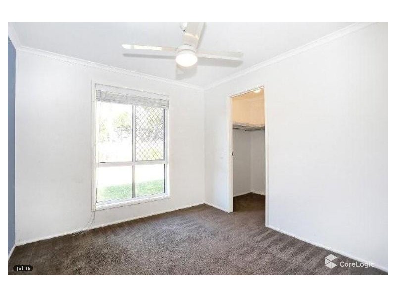 2/23 Chaplin Crescent, Oxenford QLD 4210