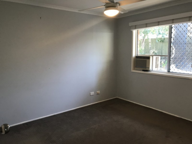 2/23 Chaplin Crescent, Oxenford QLD 4210