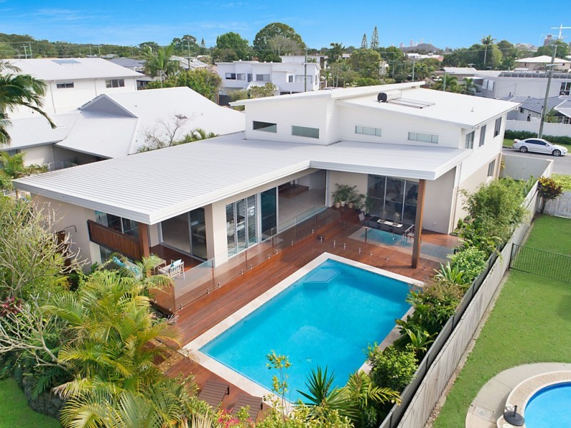 36 Banksia Broadway, Burleigh Waters QLD 4220