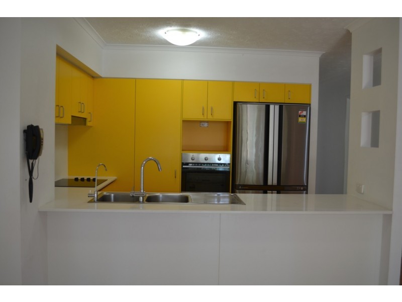155/10-16 Alexandra Avenue   “Diamond Beach”, Broadbeach QLD 4218