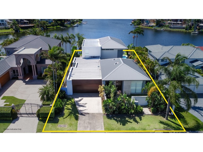37 Martinique Way, Clear Island Waters QLD 4226