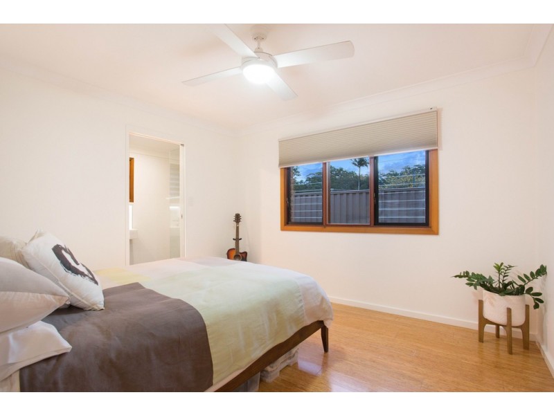 18 Tabilban Street, Burleigh Heads QLD 4220
