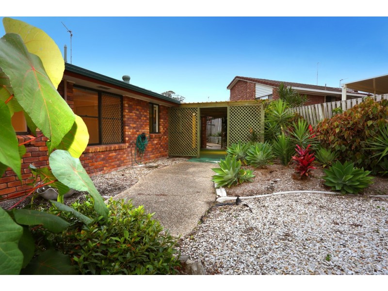 9 Roseville Court, Robina QLD 4226