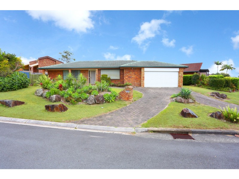 9 Roseville Court, Robina QLD 4226