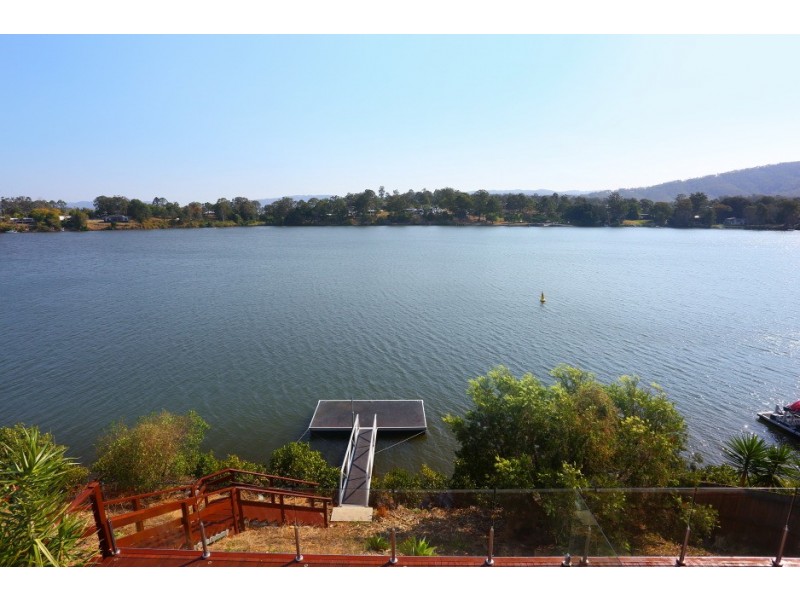 45 Brittany Drive, Oxenford QLD 4210