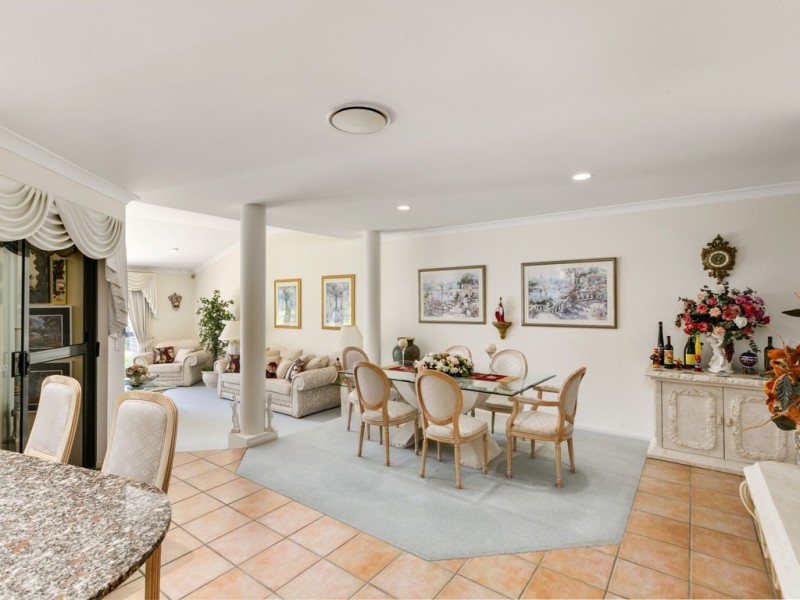 Villa 3 “Bradford” Rhode Island 125 Santa Cruz Blvd, Clear Island Waters QLD 4226