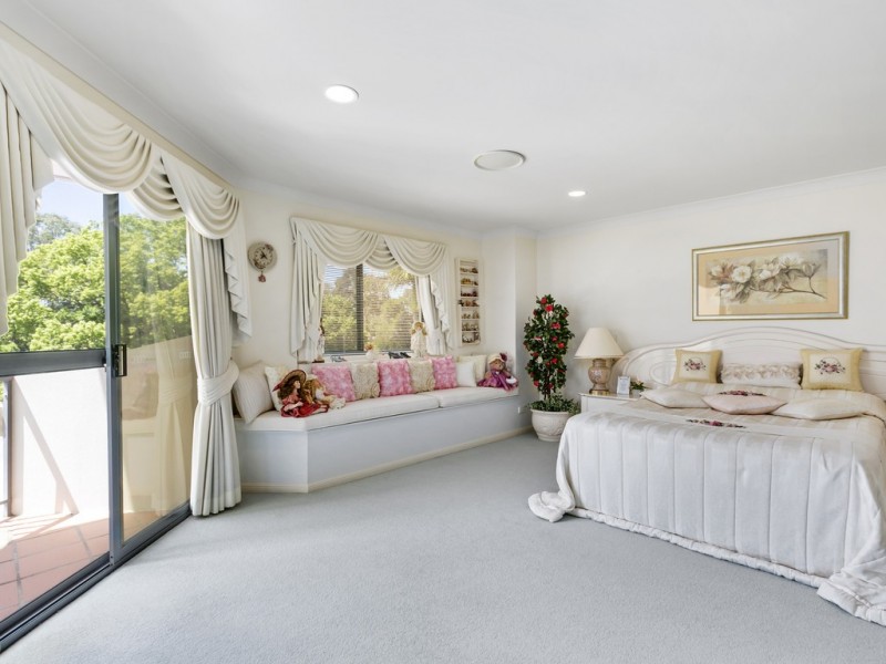 Villa 3 “Bradford” Rhode Island 125 Santa Cruz Blvd, Clear Island Waters QLD 4226