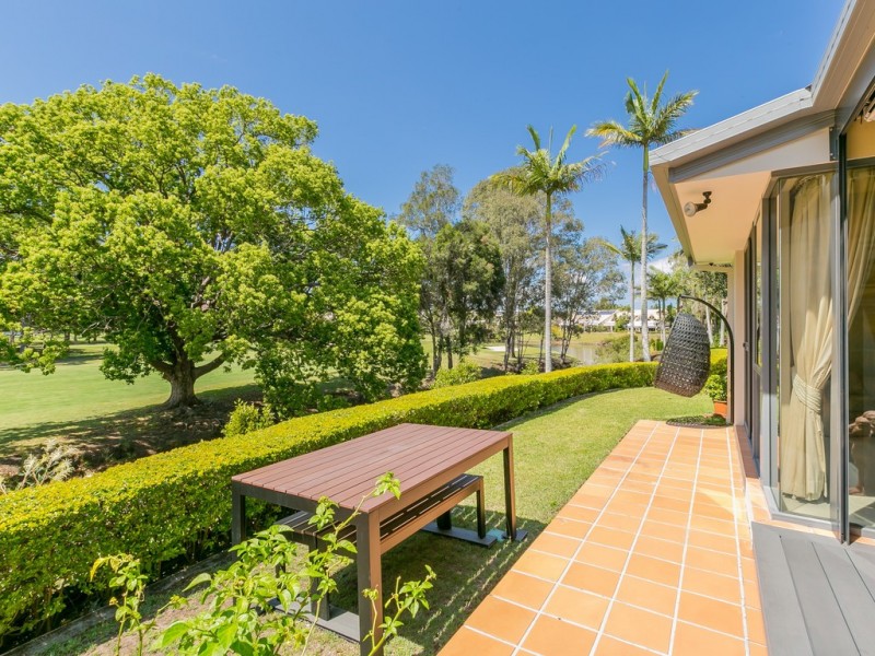 Villa 3 “Bradford” Rhode Island 125 Santa Cruz Blvd, Clear Island Waters QLD 4226