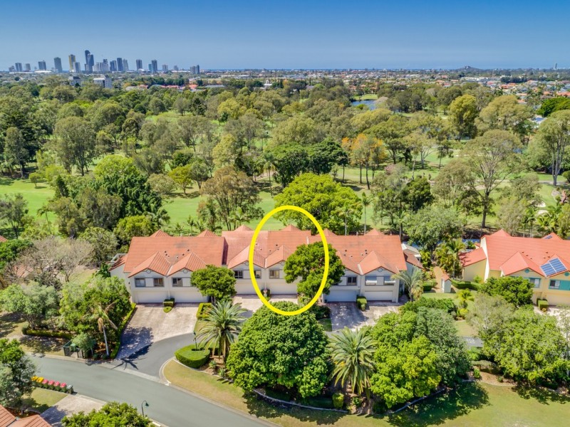 Villa 3 “Bradford” Rhode Island 125 Santa Cruz Blvd, Clear Island Waters QLD 4226