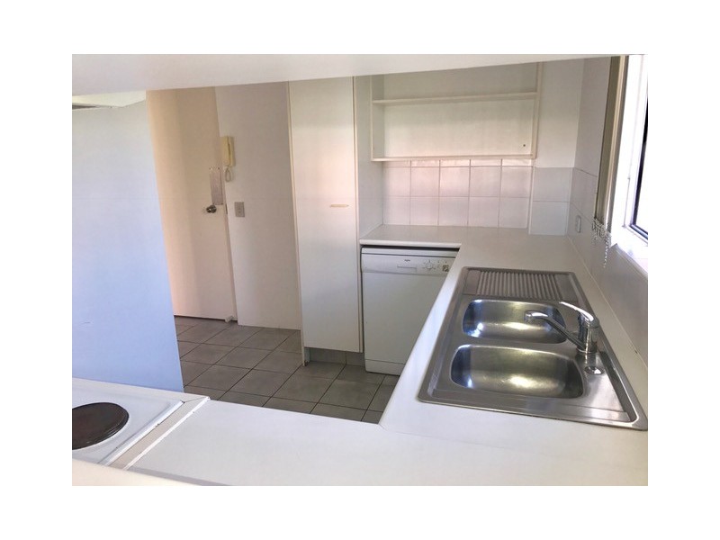 14/25 Federation Avenue, Broadbeach QLD 4218