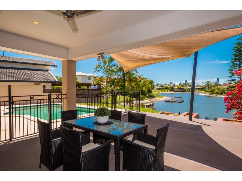 30 Edinburgh Road, Benowa Waters QLD 4217