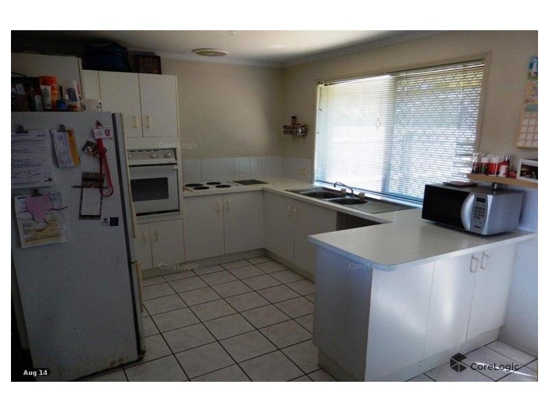 1/8 Oscar Court, Oxenford QLD 4210