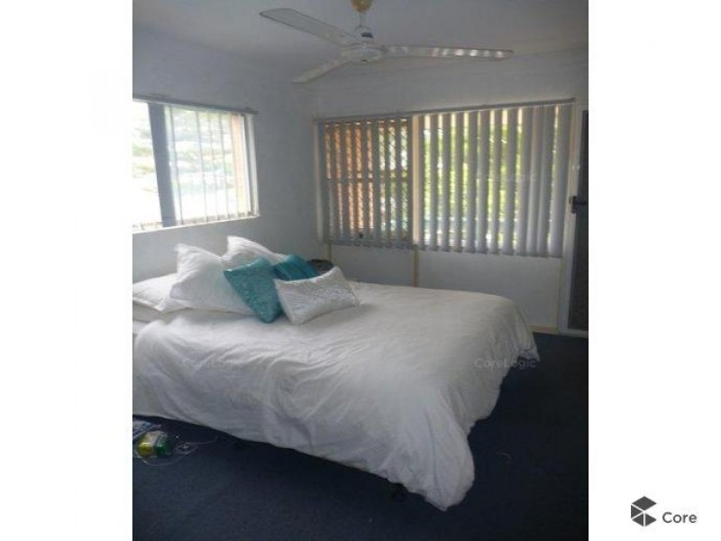 7/8 George Ave, Broadbeach QLD 4218