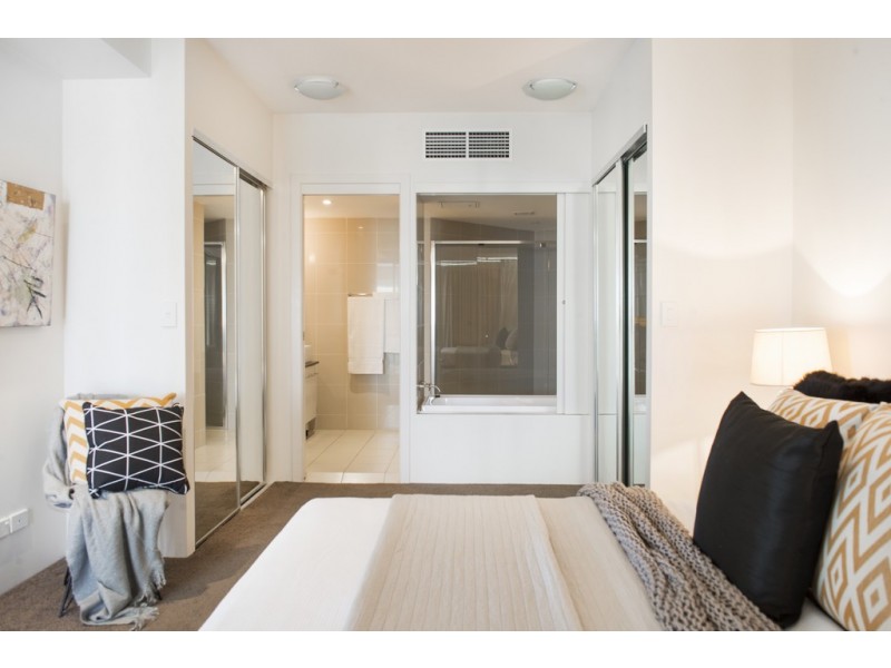 9/19 Mermaid Avenue, Mermaid Beach QLD 4218