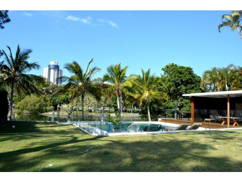 66 Savoy Drive, Broadbeach Waters QLD 4218