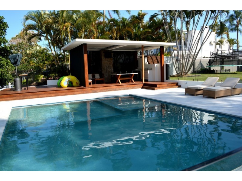 66 Savoy Drive, Broadbeach Waters QLD 4218