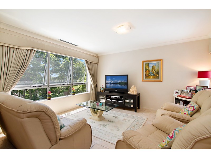 Carrara QLD 4211