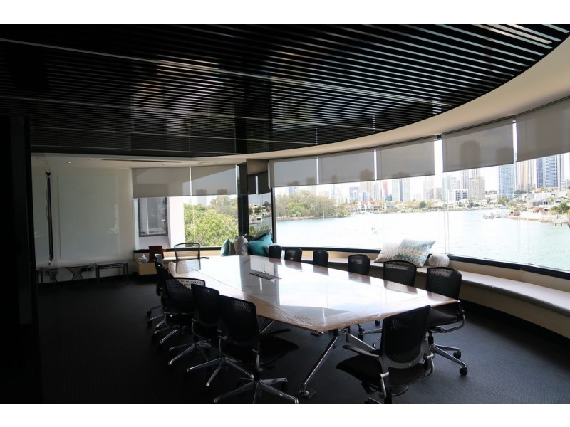 9 Ouyan Street, Bundall QLD 4217