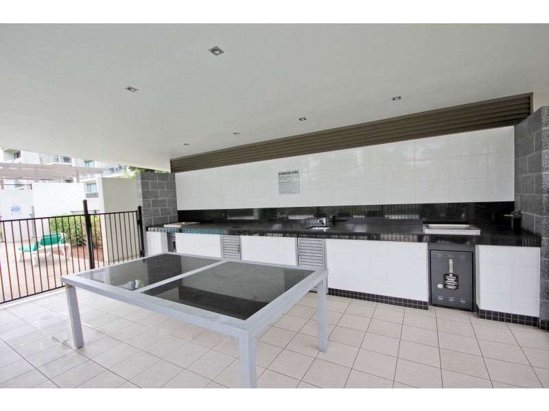 49/1 Gaven Crescent, Mermaid Beach QLD 4218