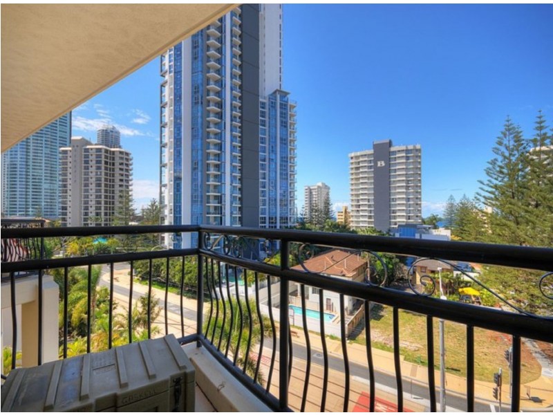 607/2988 ‘Palazzo’ Surfers Paradise Blvd, Surfers Paradise QLD 4217