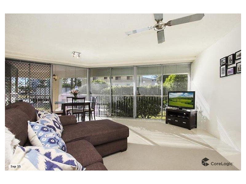 3/30 Chelsea Ave, Broadbeach QLD 4218